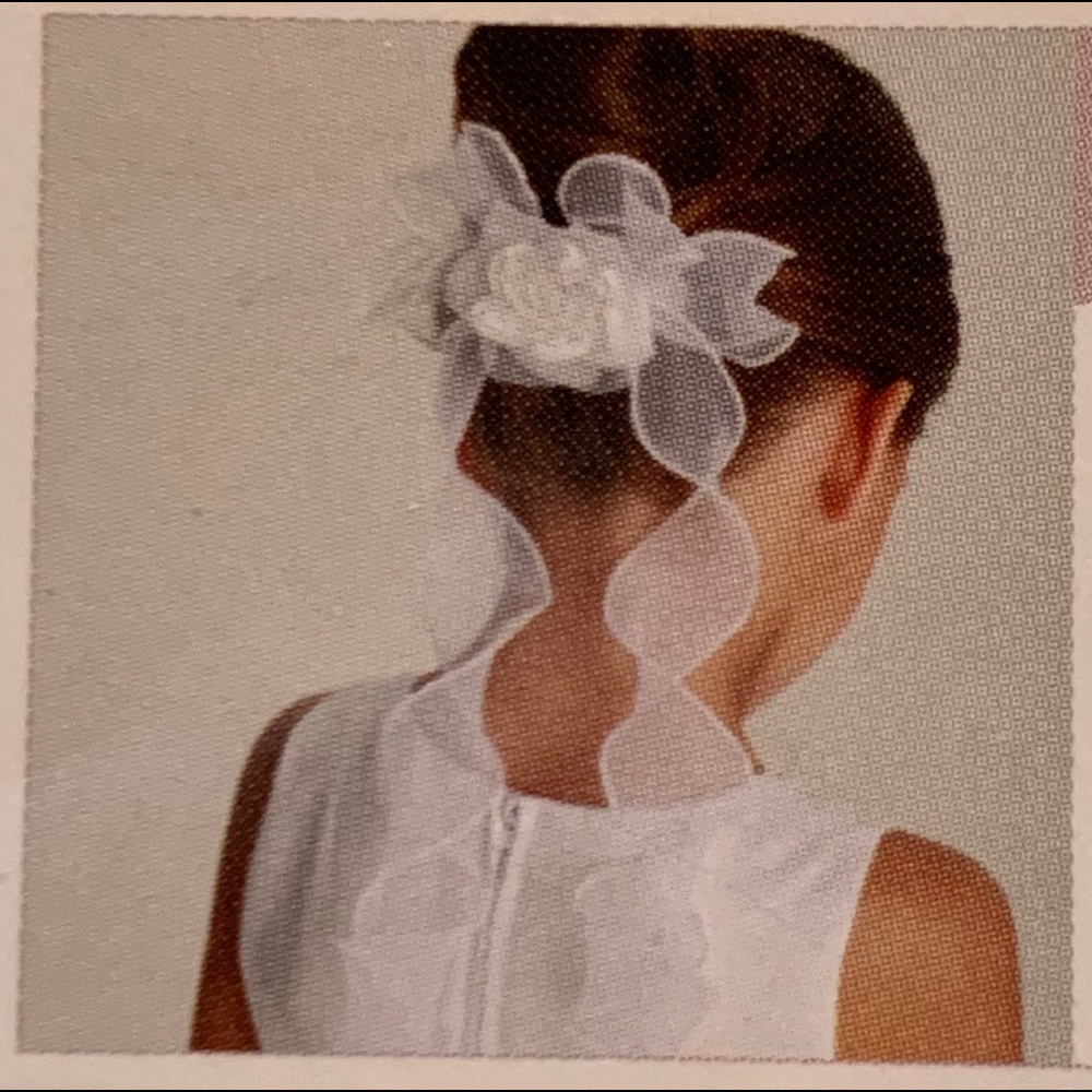 ROSE BARRETTE